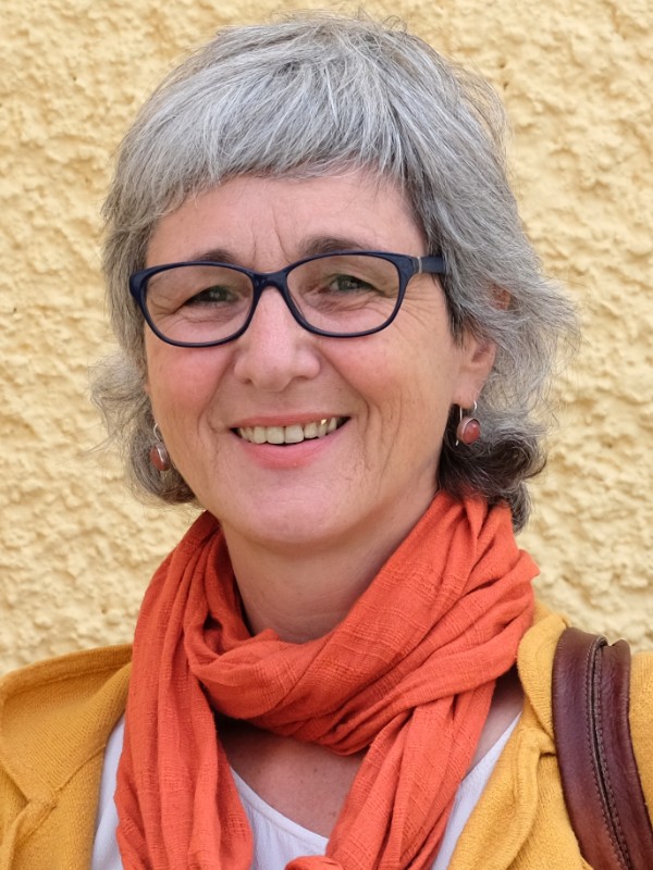  Christiane Kahlert