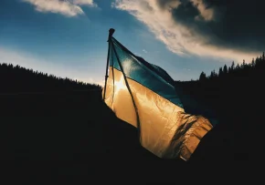 Flagge Ukraine | Foto: Foto: max-kukurudziak-qbc3Zmxw0G8-unsplash