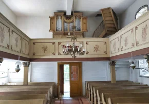 Kirche Schönborn Innen mit Orgel | Foto: Foto: Stiftung KiBa