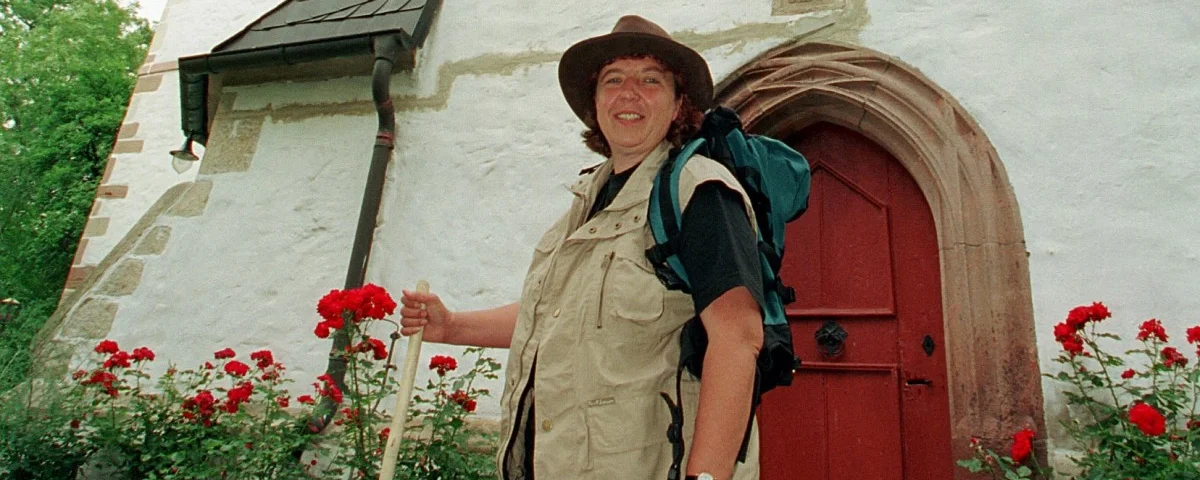 Arnhild Ratsch zu Beginn ihrer Pilgertour quer (epd-bild Frank Sommariva)