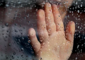 Kinderhand Fenster Regen | Foto: Foto: pixabay