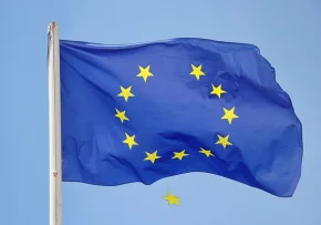 Europa-Flagge mit fallendem Stern  | Foto: Foto: pixabay