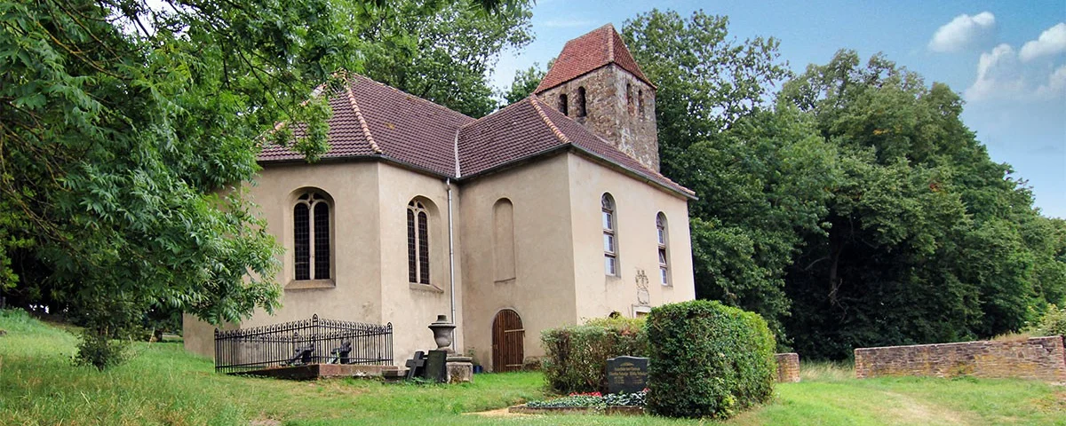 Gutskirche Bebertal-Dönstedt